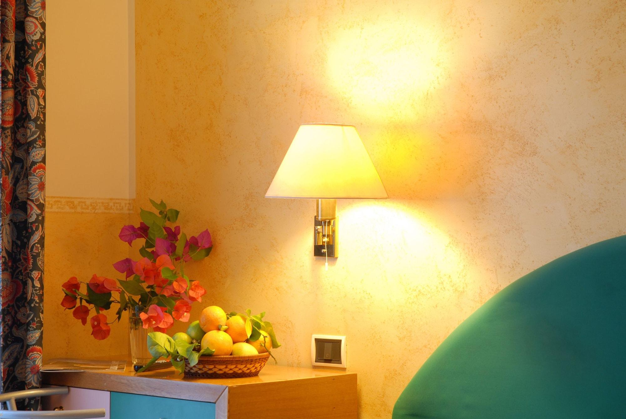Park Hotel Villa Americana Роди Гарганико Екстериор снимка